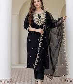Women Ethnic Motifs Embroidered Regular Kurta with Trousers & With Dupatta