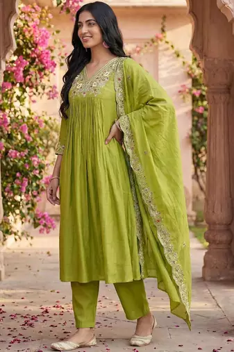 Women Ethnic Motifs Embroidered Empire Thread Work Kurta with Trousers & With Dupatta