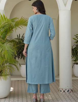Women Ethnic Motifs Embroidered Regular Thread Work Kurta with Trousers & With Dupatta 3
