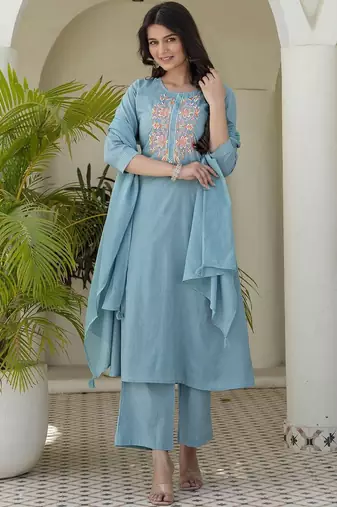 Women Ethnic Motifs Embroidered Regular Thread Work Kurta with Trousers & With Dupatta
