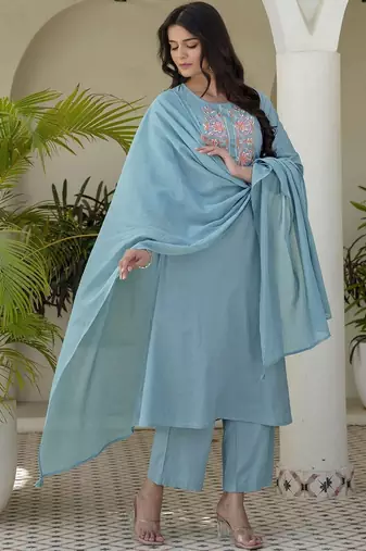 Women Ethnic Motifs Embroidered Regular Thread Work Kurta with Trousers & With Dupatta