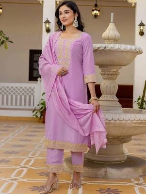 Women Ethnic Motifs Embroidered Regular Kurta with Trousers & With Dupatta 3