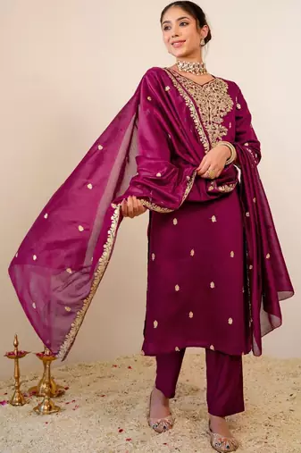 Women Ethnic Motifs Embroidered Regular Kurta with Trousers & Dupatta