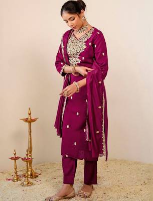 Women Ethnic Motifs Embroidered Regular Kurta with Trousers & Dupatta 6