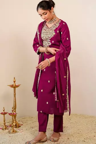 Women Ethnic Motifs Embroidered Regular Kurta with Trousers & Dupatta