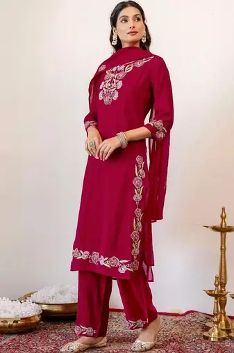 Women Floral Embroidered Regular Thread Work Kurta with Palazzos & With Dupatta