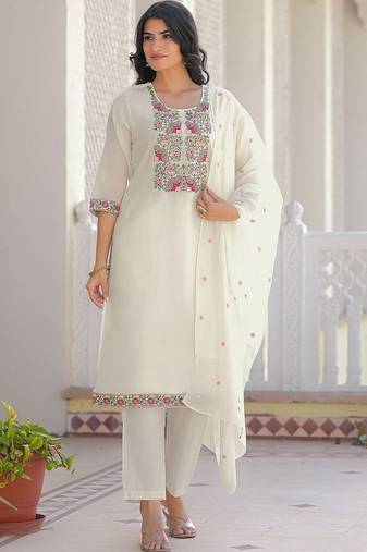 Women Floral Embroidered Regular Thread Work Kurta with Trousers & With Dupatta