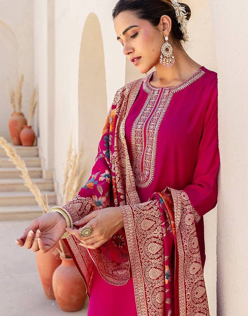 Women Floral Embroidered Kurta with Trousers & Dupatta