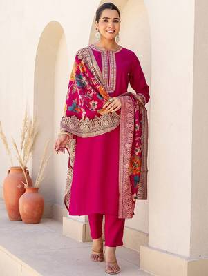 Women Floral Embroidered Kurta with Trousers & Dupatta 1