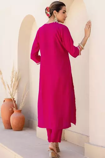 Women Floral Embroidered Kurta with Trousers & Dupatta