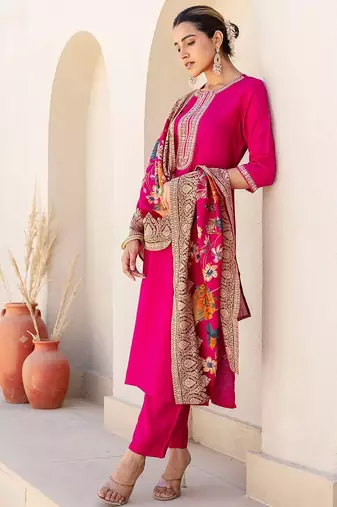 Women Floral Embroidered Kurta with Trousers & Dupatta