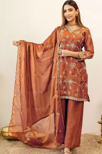 Women Floral Embroidered Regular Thread Work Kurta with Palazzos & With Dupatta