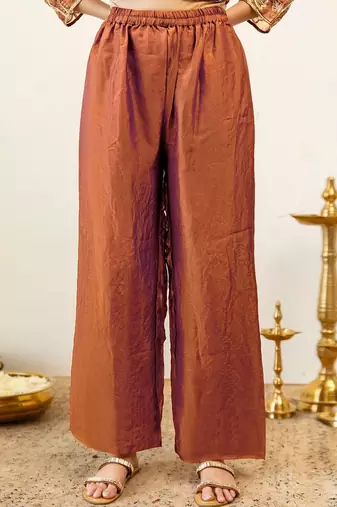 Women Floral Embroidered Regular Thread Work Kurta with Palazzos & With Dupatta