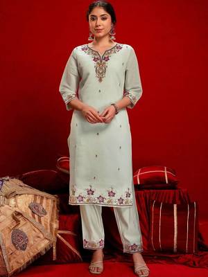 Women Floral Embroidered Regular Thread Work Chanderi Cotton Kurta with Trousers & With Dupatta 7