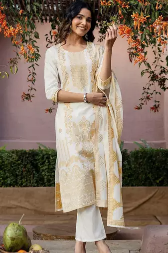 Women Ethnic Motifs Printed Regular Kurta with Trousers & With Dupatta