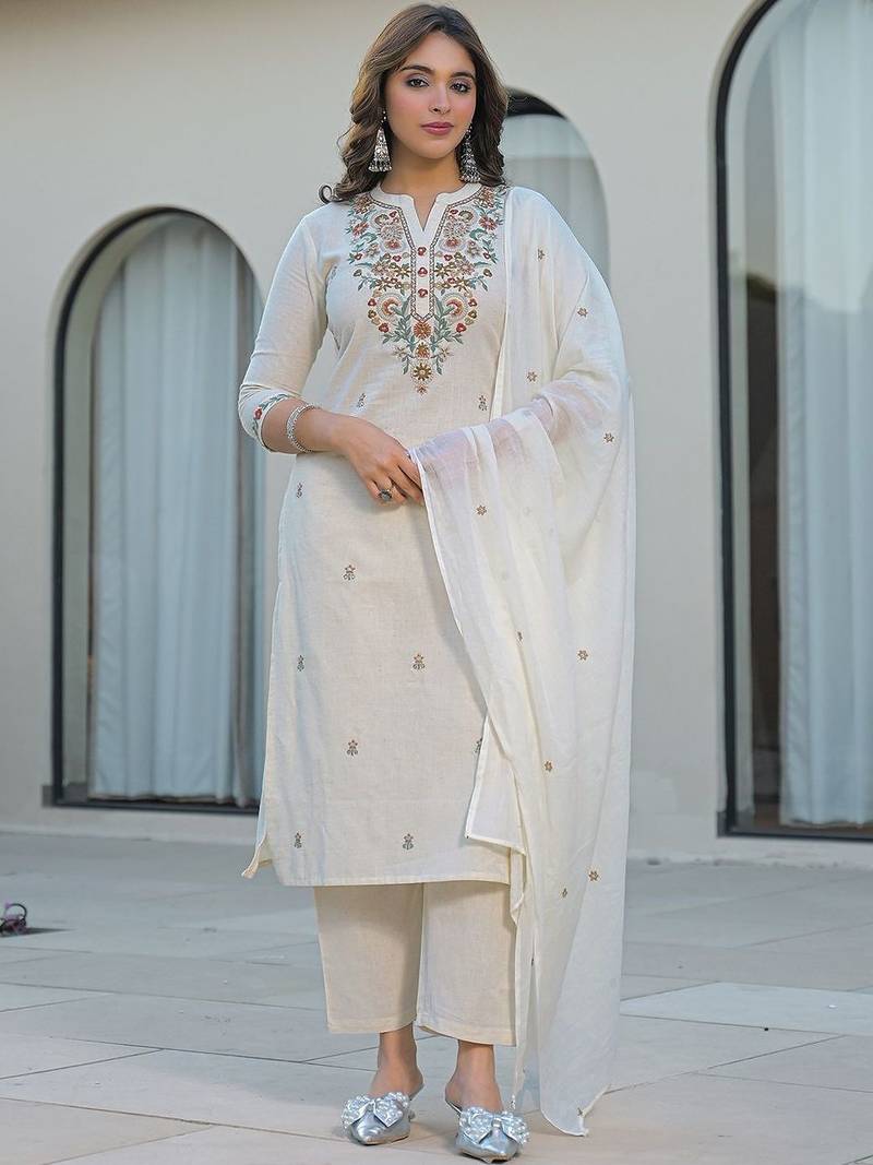 Women Ethnic Motifs Embroidered Regular Thread Work Kurta with Trousers & With Dupatta