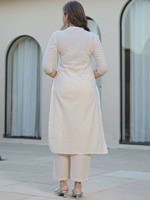 Women Ethnic Motifs Embroidered Regular Thread Work Kurta with Trousers & With Dupatta 3