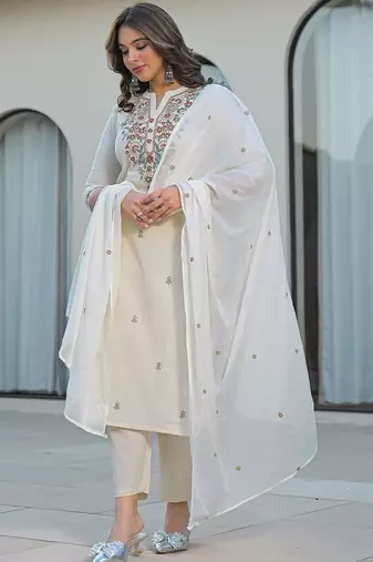 Women Ethnic Motifs Embroidered Regular Thread Work Kurta with Trousers & With Dupatta