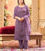 Women Floral Embroidered Regular Thread Work Kurta with Trousers & With Dupatta