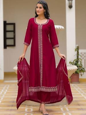 Women Regular Kurta with Pyjamas & With Dupatta 2