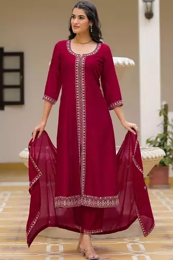 Women Regular Kurta with Pyjamas & With Dupatta