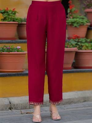 Women Regular Kurta with Pyjamas & With Dupatta 7