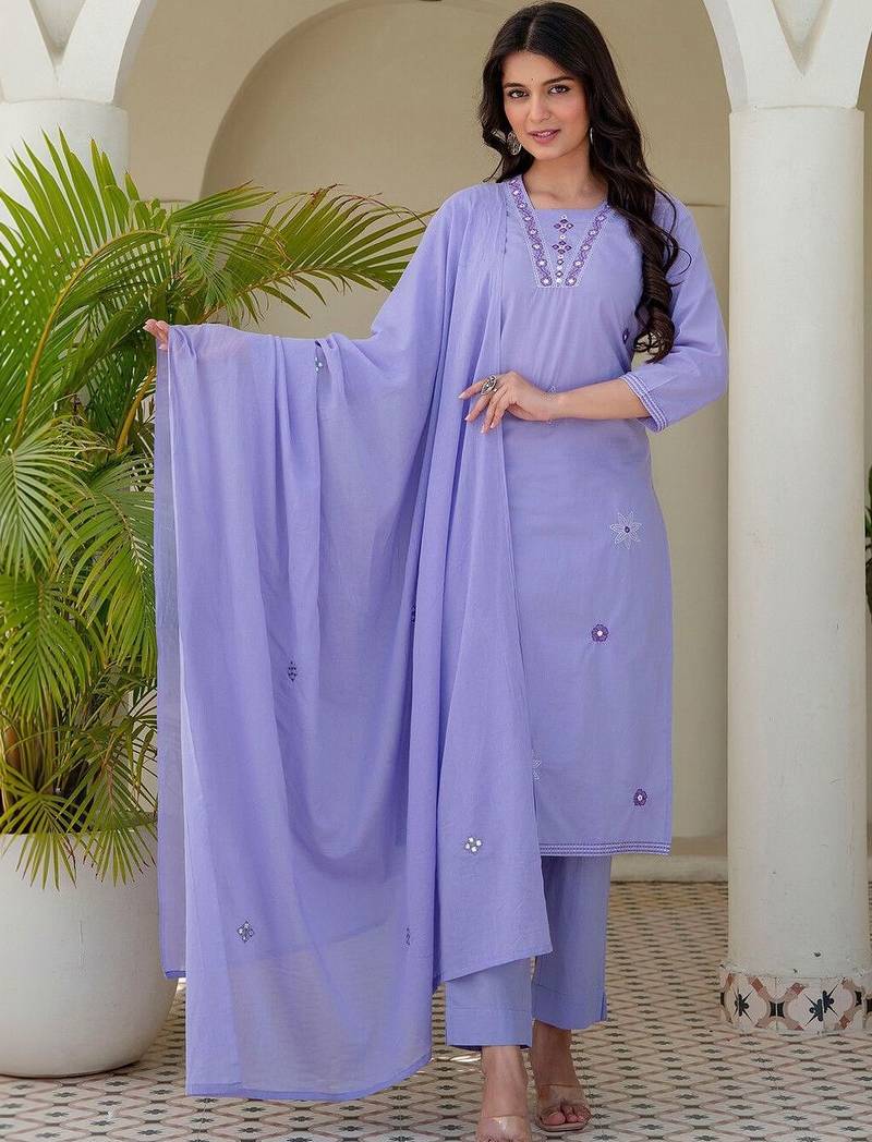 Women Ethnic Motifs Embroidered Regular Thread Work Pure Cotton Kurta with Trousers & With Dupatta