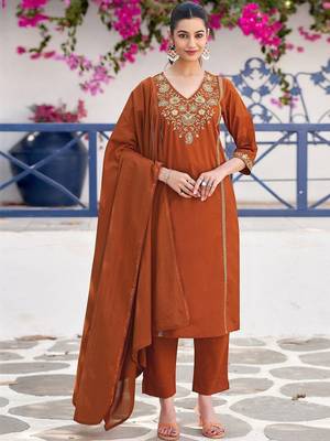 Women Embroidered Regular Pure Cotton Kurta with Trousers & With Dupatta 1