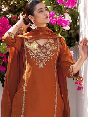 Women Embroidered Regular Pure Cotton Kurta with Trousers & With Dupatta 2