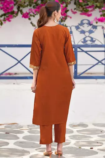 Women Embroidered Regular Pure Cotton Kurta with Trousers & With Dupatta