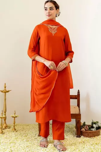 Women Ethnic Motifs Embroidered Regular Thread Work Kurta with Trousers & With Dupatta