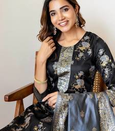 Floral Woven Design Straight Kurta With Trousers & Dupatta