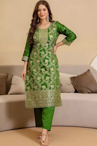 Women Ethnic Motifs Regular Kurta with Trousers & With Dupatta