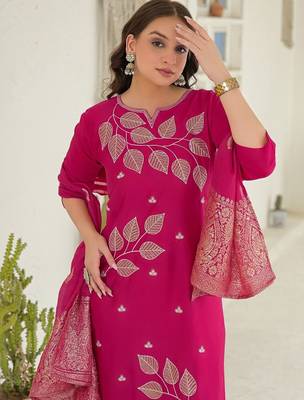 Women Ethnic Motifs Embroidered Regular Thread Work Kurta with Trousers & With Dupatta 4