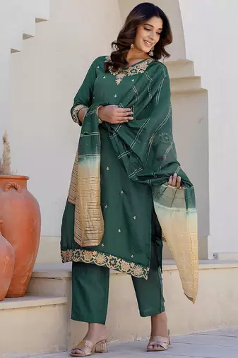 Women Floral Embroidered Kurta with Trousers & Dupatta