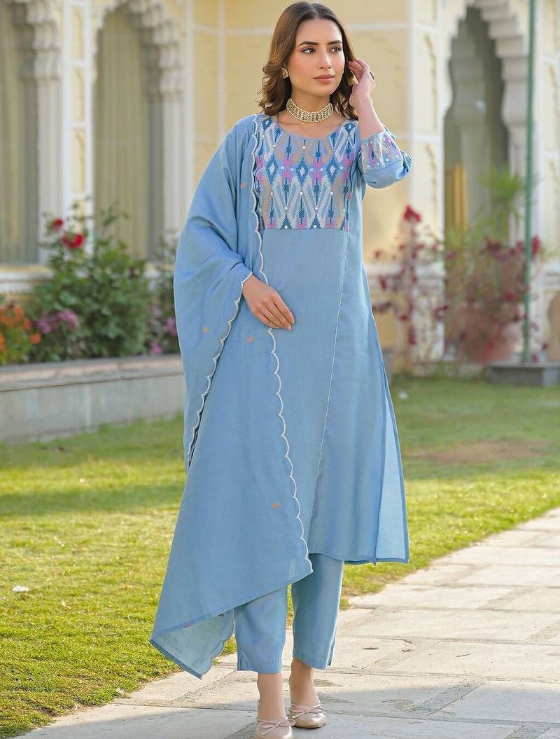 Women Ethnic Motifs Embroidered Regular Mirror Work Kurta with Trousers & With Dupatta