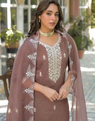 Women Ethnic Motifs Embroidered Regular Thread Work Kurta with Trousers & With Dupatta 6