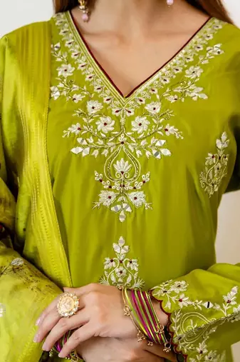 Women Ethnic Motifs Embroidered Mirror Work Kurta with Palazzos & With Dupatta
