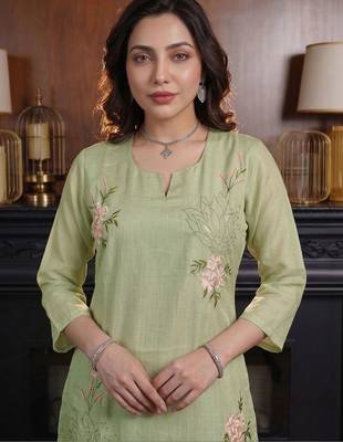 Women Ethnic Regular Thread Work Chanderi Cotton Kurta with Trousers & With Dupatta 5