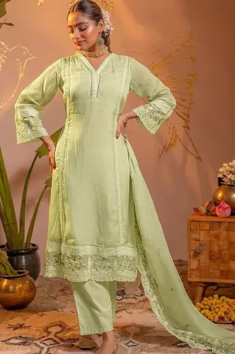 Women Ethnic Motifs Embroidered Regular Thread Work Kurta with Trousers & With Dupatta