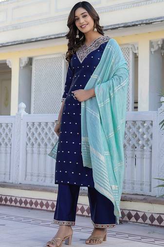 Women Regular Sequinned Kurta with Palazzos With Dupatta