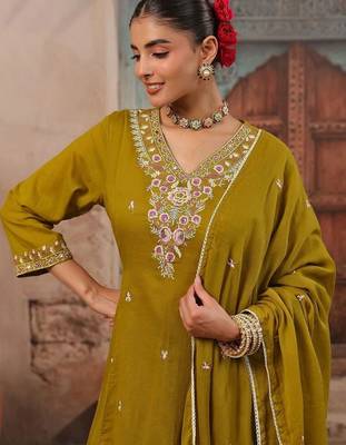 Women Ethnic Motifs Embroidered Regular Thread Work Pure Cotton Kurta with Palazzos & With Dupatta 5