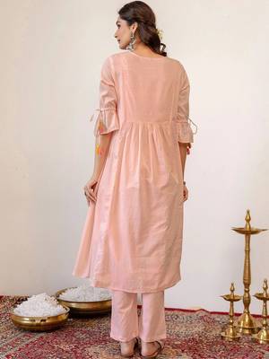 Women Floral Embroidered Empire Thread Work Chanderi Cotton Kurta with Trousers & With Dupatta 2