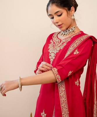 Women Ethnic Motifs Embroidered Regular Kurta with Trousers & With Dupatta 2