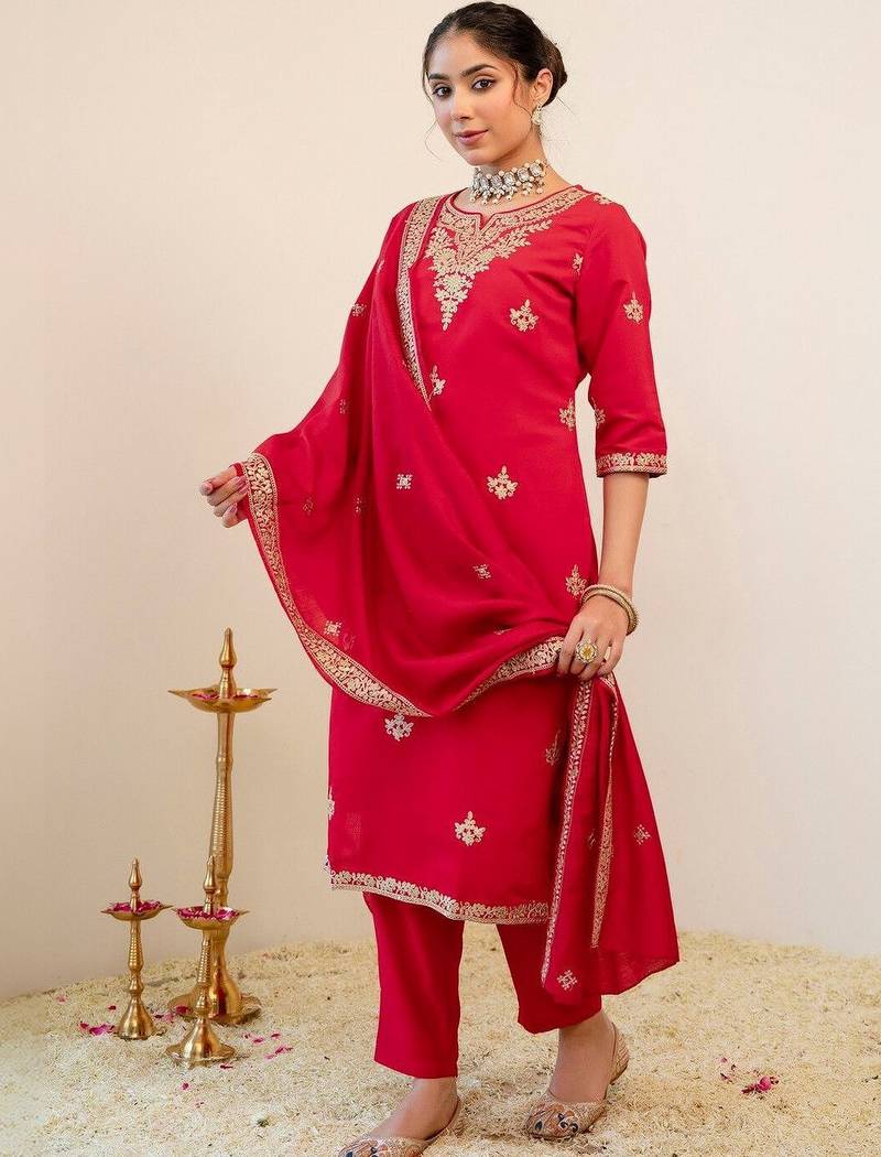 Women Ethnic Motifs Embroidered Regular Kurta with Trousers & With Dupatta
