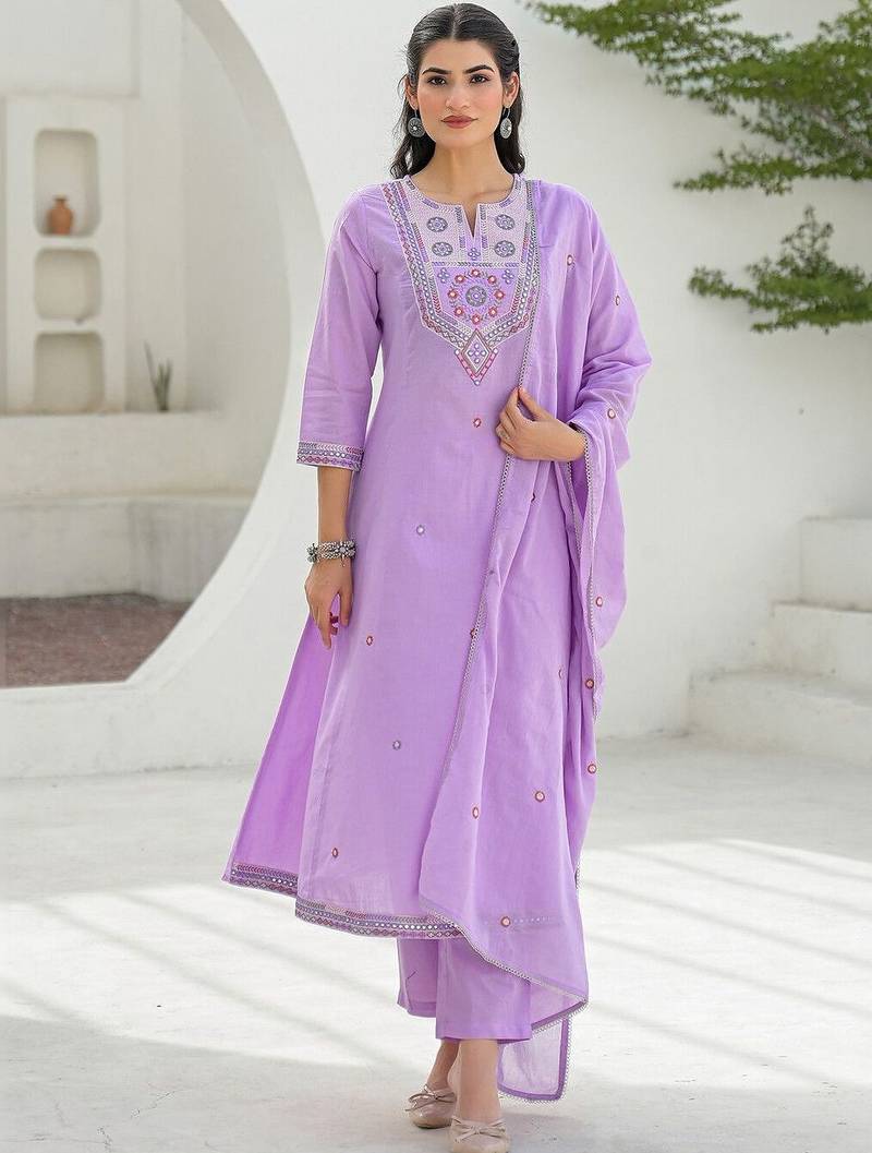 Women Ethnic Motifs Embroidered Regular Thread Work Kurta with Trousers & With Dupatta