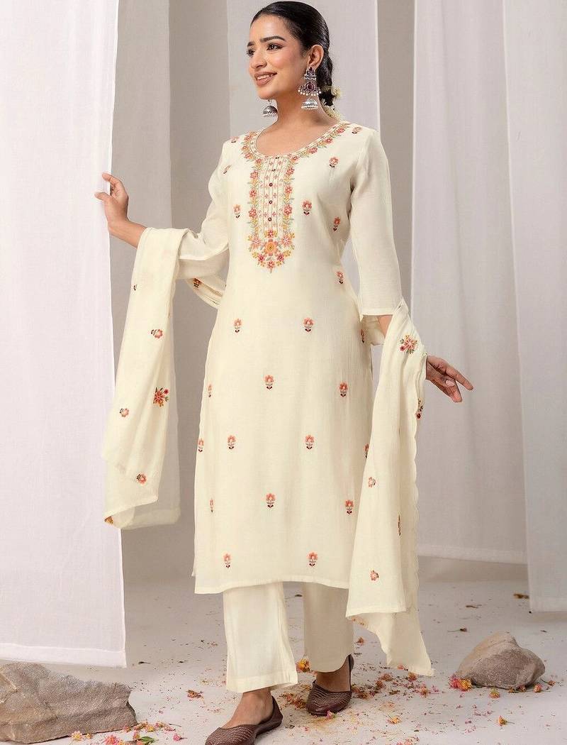 Women Floral Embroidered Regular Thread Work Chanderi Cotton Kurta with Palazzos & With Dupatta