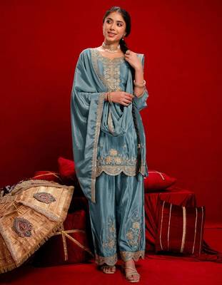 Women Ethnic Motifs Embroidered Regular Thread Work Kurta with Patiala & With Dupatta 6