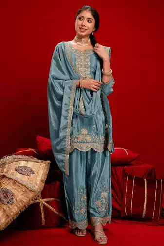 Women Ethnic Motifs Embroidered Regular Thread Work Kurta with Patiala & With Dupatta