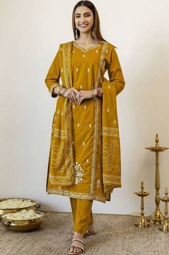 Women Ethnic Motifs Embroidered Regular Thread Work Pure Cotton Kurta with Trousers & With Dupatta
